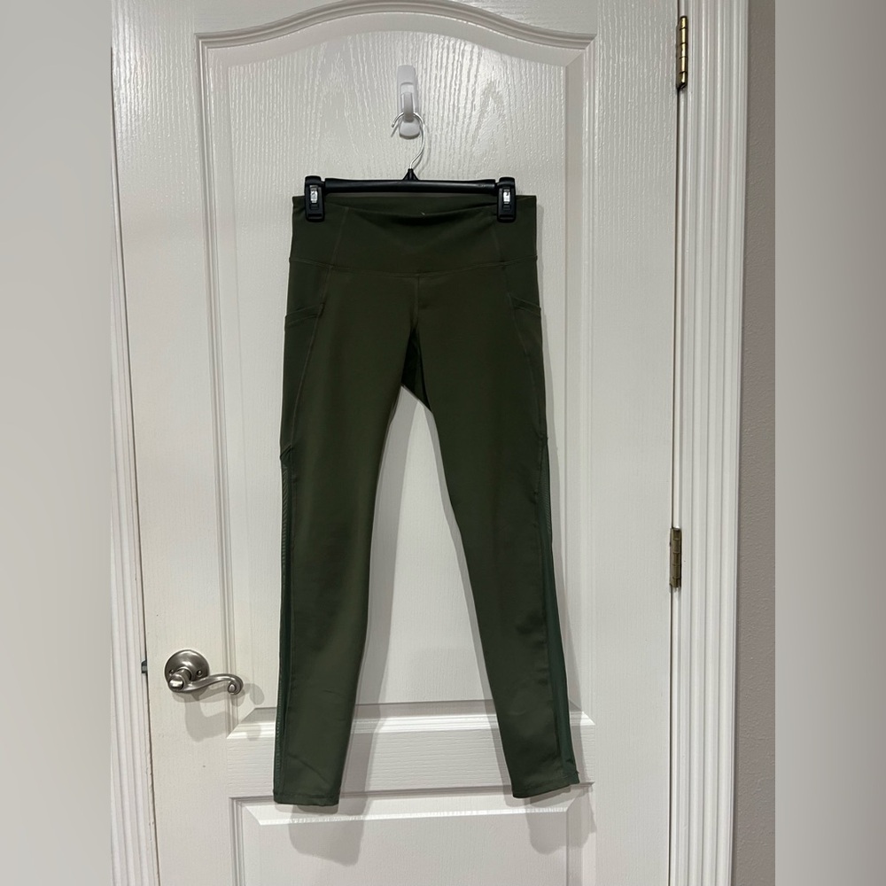 Old Navy Active Olive Green Leggings